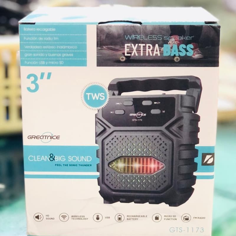 Wireless speakers
